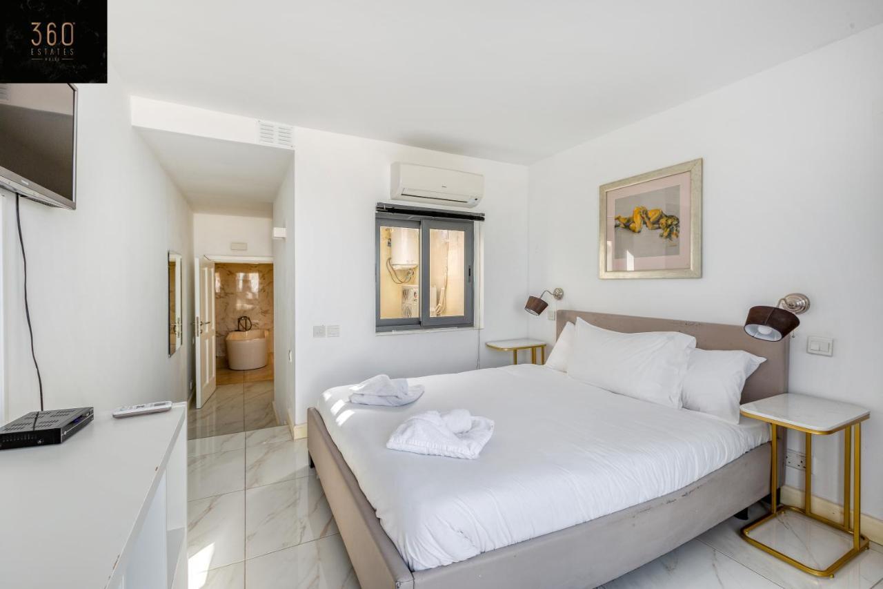 Mesmerising Views For A 2Br Apt In The Capital By 360 Estates Valletta Ngoại thất bức ảnh