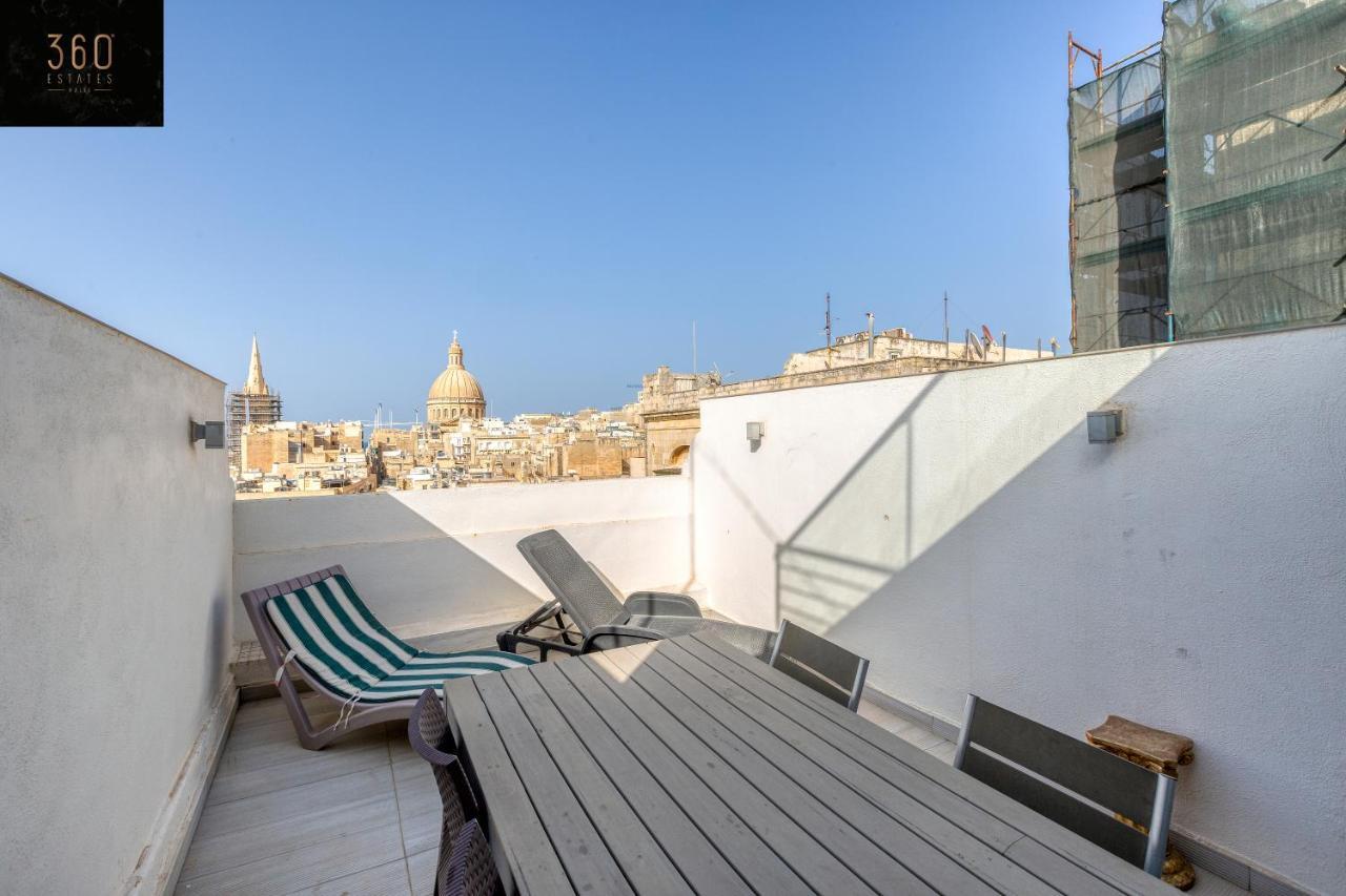 Mesmerising Views For A 2Br Apt In The Capital By 360 Estates Valletta Ngoại thất bức ảnh